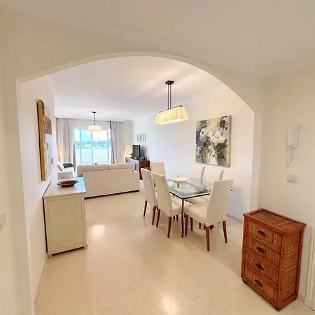Super Elviria Apartment